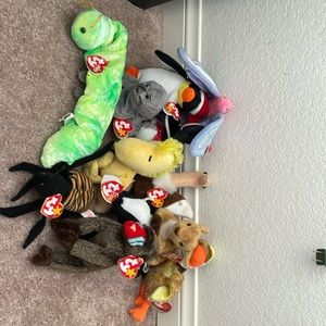 12 ANIMAL BEANIE BABIES